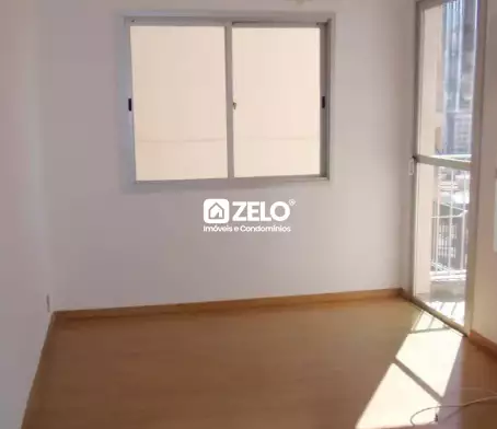 Sala de apartamento bem iluminada